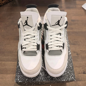 Jordan 4 Retro Military Black Size 8 (Pre-Owned) - Image 2
