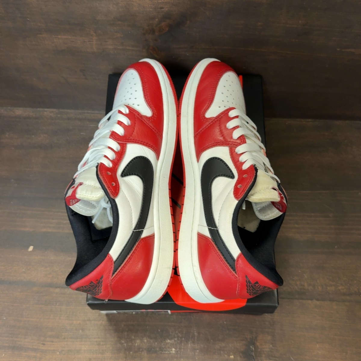 Jordan 1 Retro Low OG Chicago (2025) Size 7.5 (Pre-Owned)