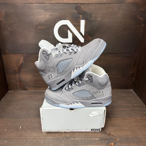 Jordan 5 Retro Wolf Grey (2026) - Image 1