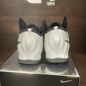 Nike GT Future Metallic Silver Size 8 (Pre-Owned)