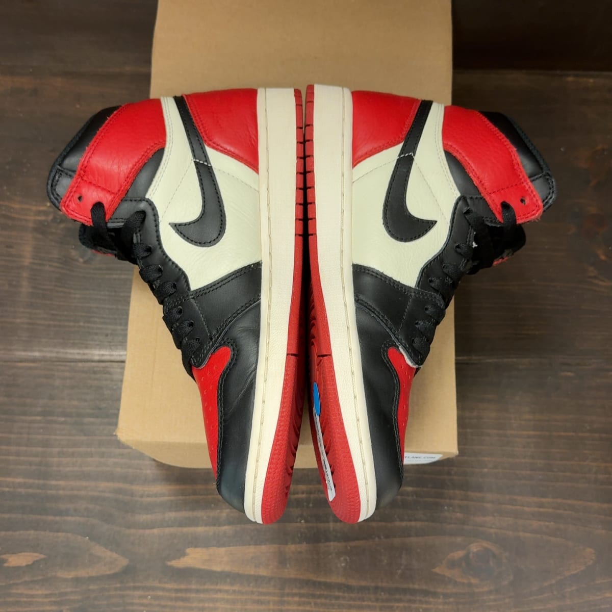 Jordan 1 Retro High Bred Toe Size 8.5 (Pre-Owned) - aux