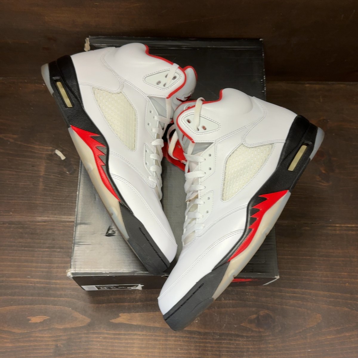 Jordan 5 Retro Fire Red Silver Tongue (2020) Size 14 (Pre-Owned) - back