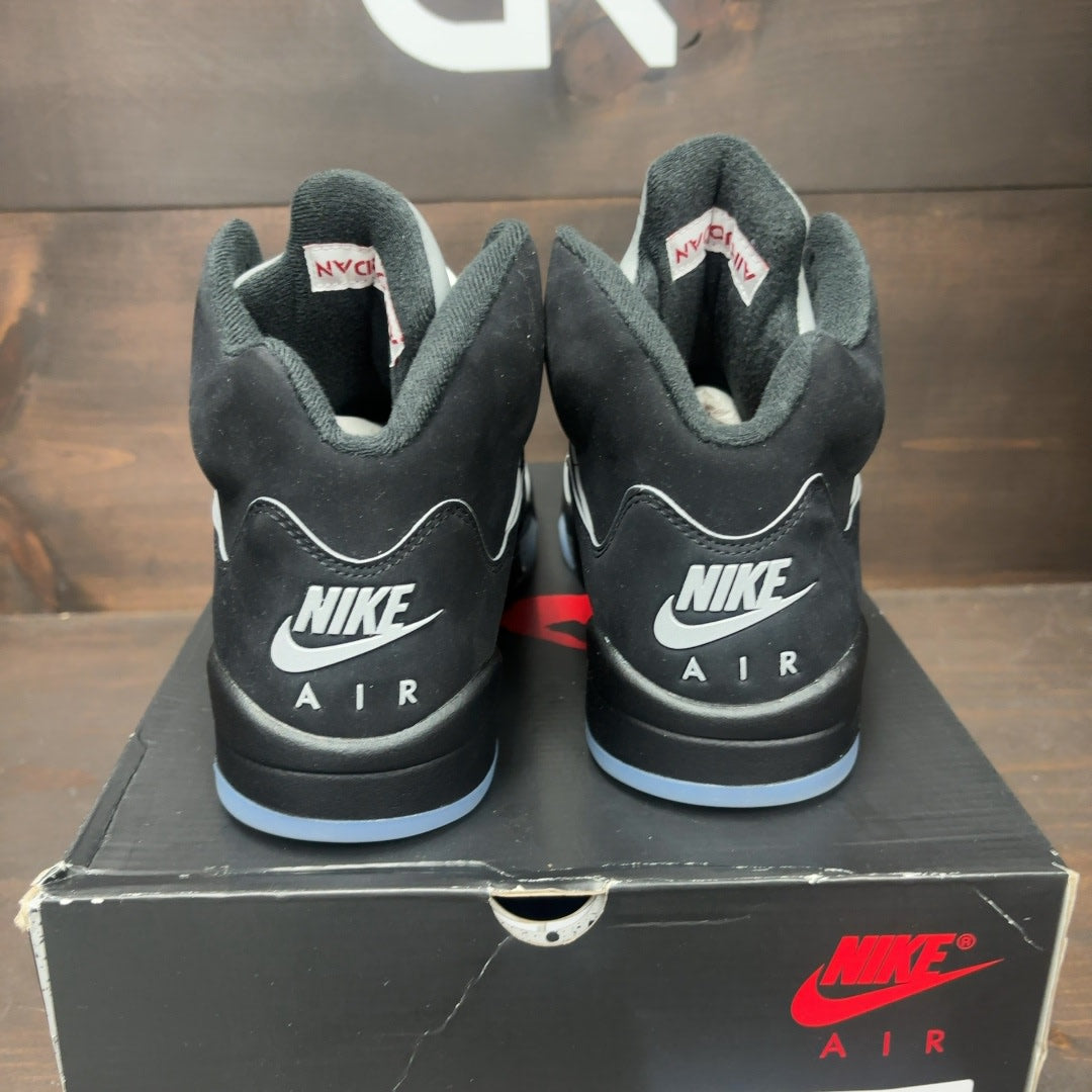 Jordan 5 Retro OG Black Metallic Reimagined - Image 5