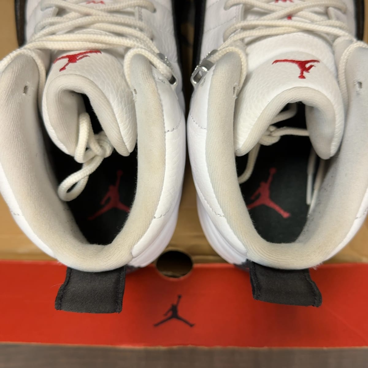 Jordan 12 Retro Taxi Flip Size 12 (Pre-Owned) - aux