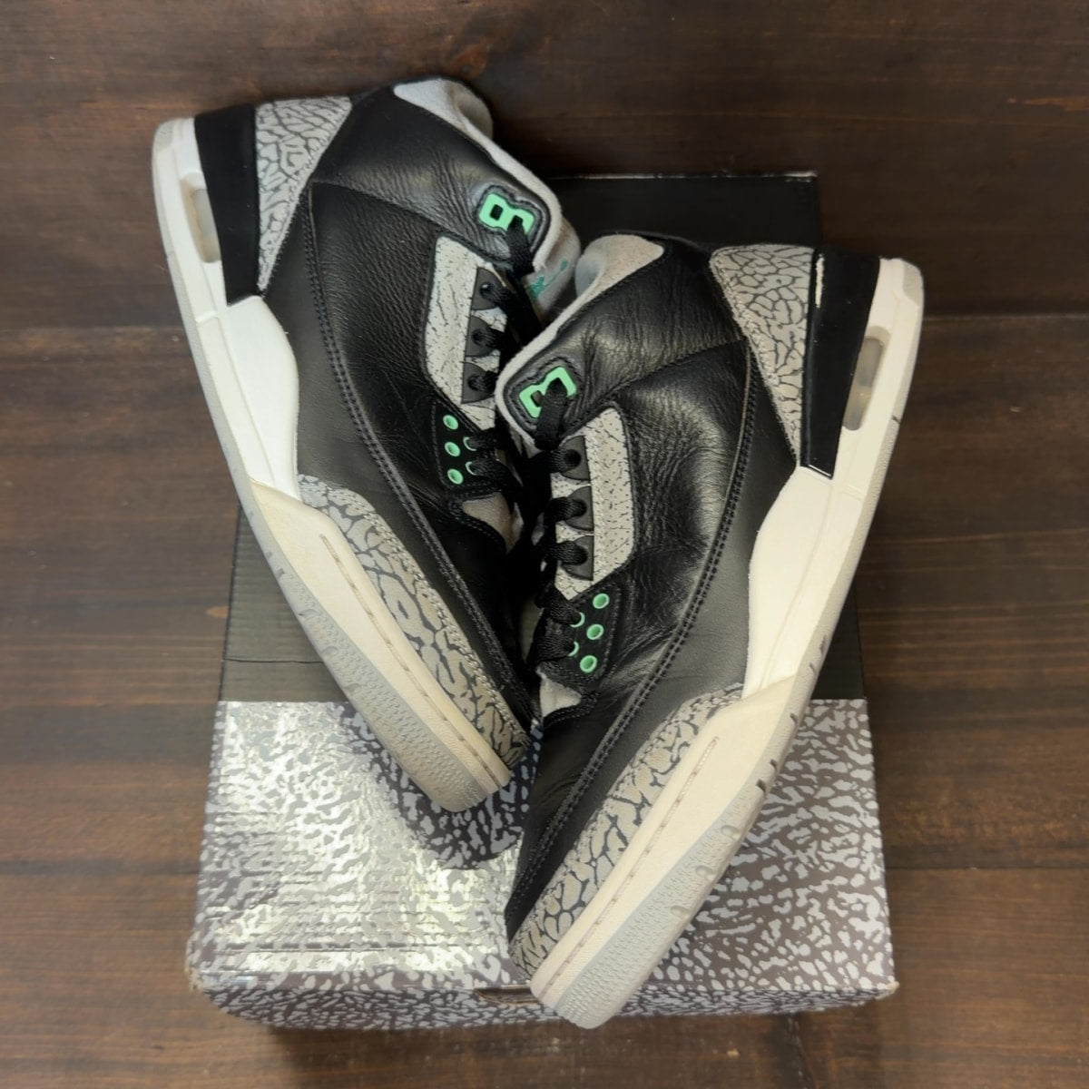 Jordan 3 Retro Green Glow - Image 2