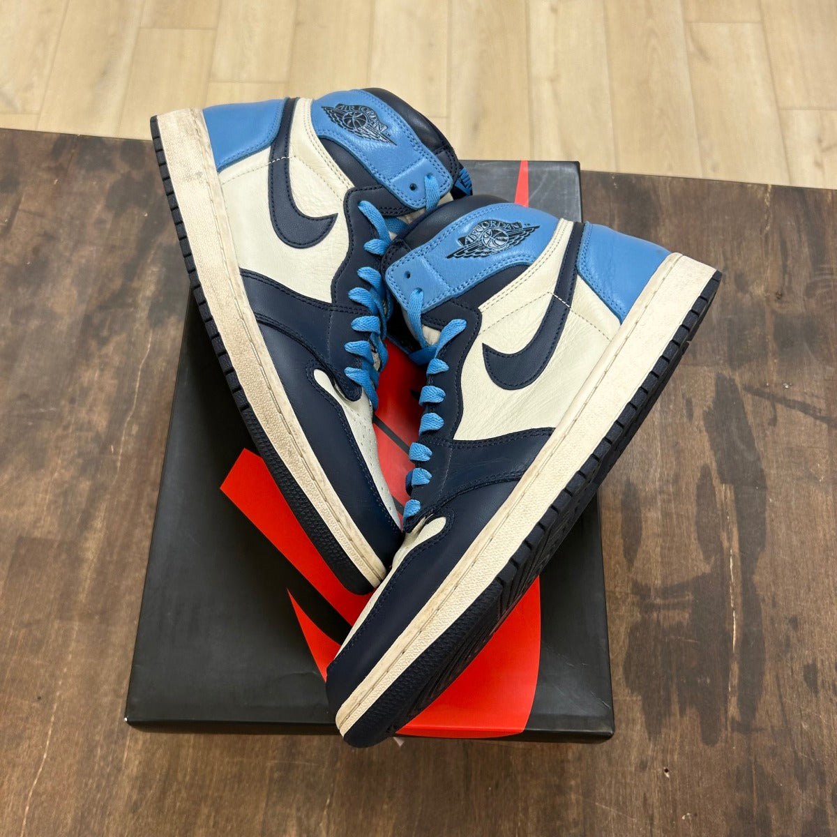Jordan 1 Retro High Obsidian - Image 1