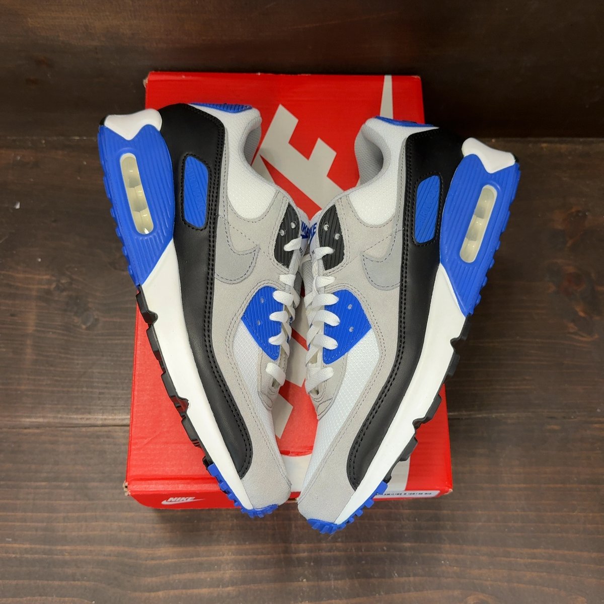 Nike Air Max 90 Hyper Royal Size 11 (Pre-Owned) - back