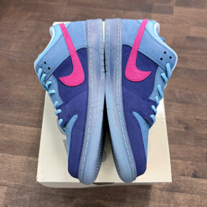 Nike SB Dunk Low Run The Jewels - Image 5