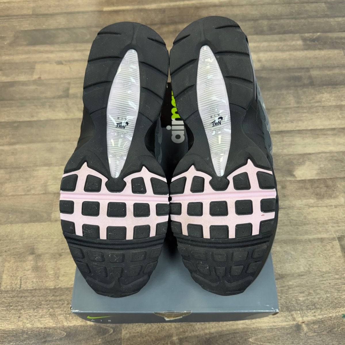 Nike Air Max 95 OG Big Bubble Pink Foam (Women's) - Image 4