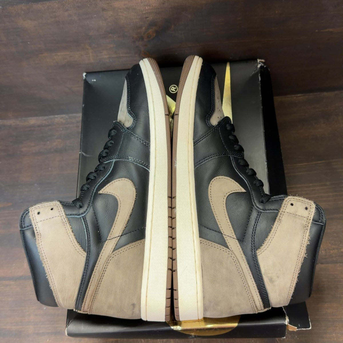Jordan 1 Retro High OG Palomino - Image 5