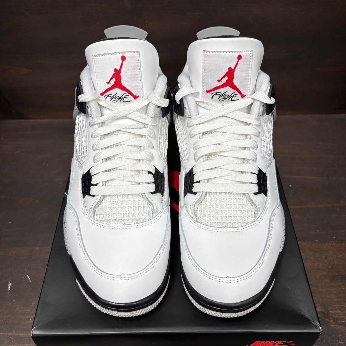 Jordan 4 Retro White Cement (2025) Size 10 (Pre-Owned) - side