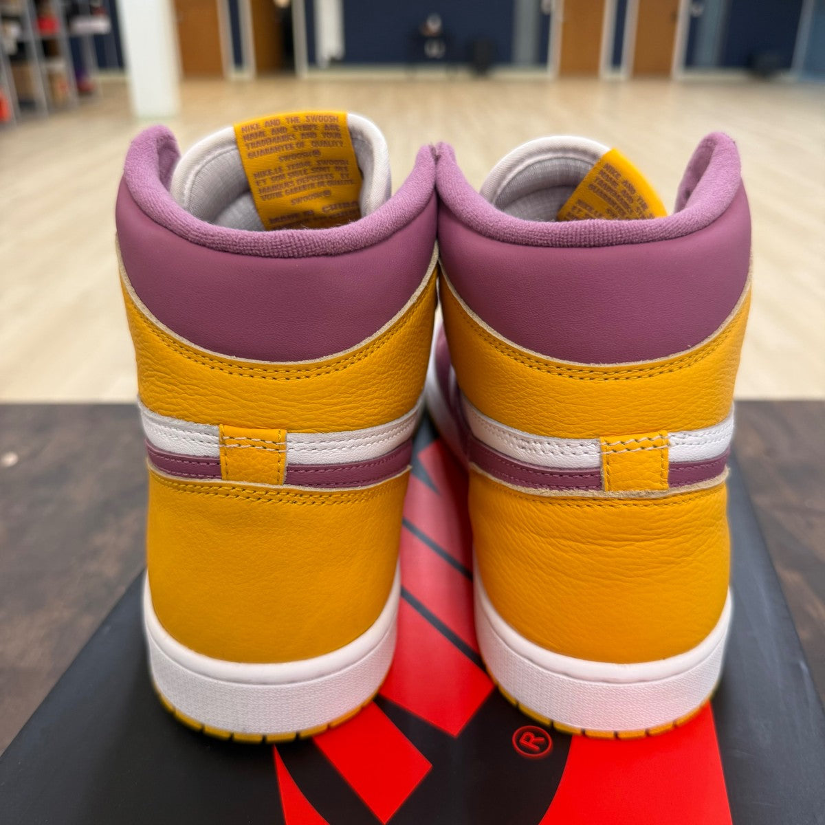 Jordan 1 Retro High OG Brotherhood - Image 4