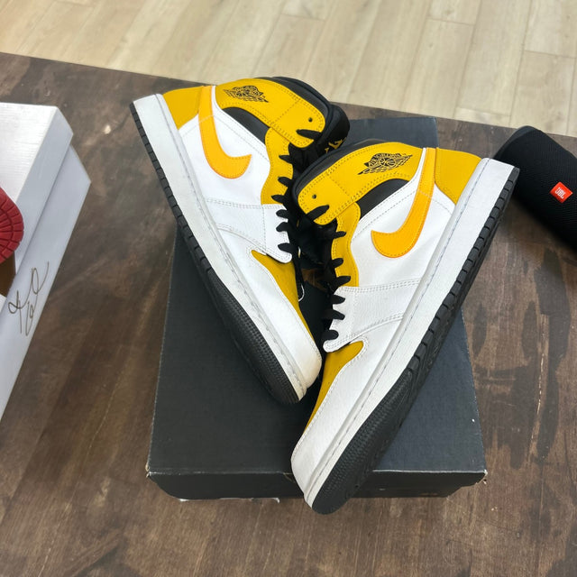 Jordan 1 Mid University Gold - Image 1