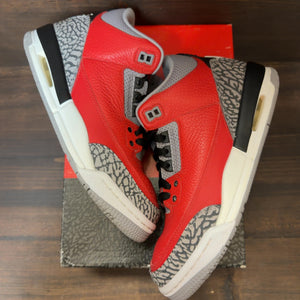 Jordan 3 Retro SE Fire Red (GS) Size 5.5Y (Pre-Owned)