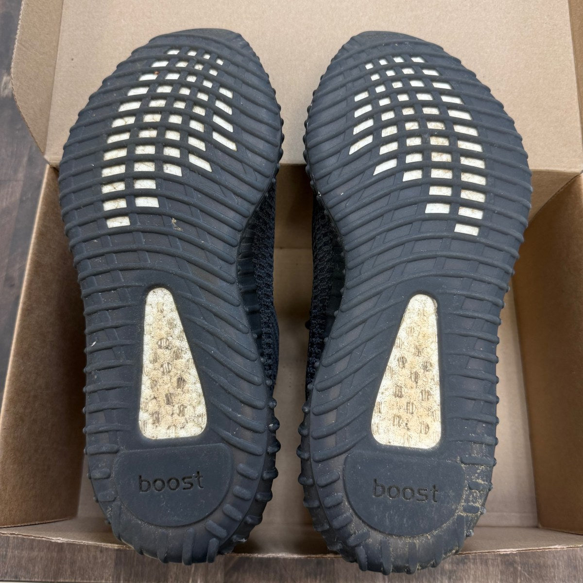 adidas Yeezy Boost 350 V2 Static Black (Reflective) Size 10.5 (Pre-Owned) - Image 6