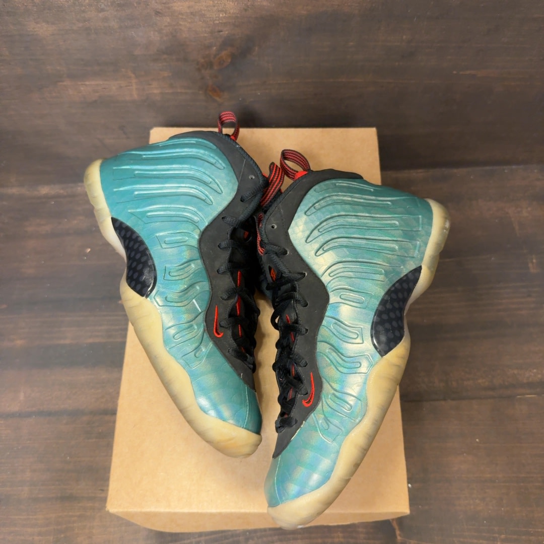 Nike Air Foamposite One Gone Fishing (GS) Size 7Y (Pre-Owned) - Image 2