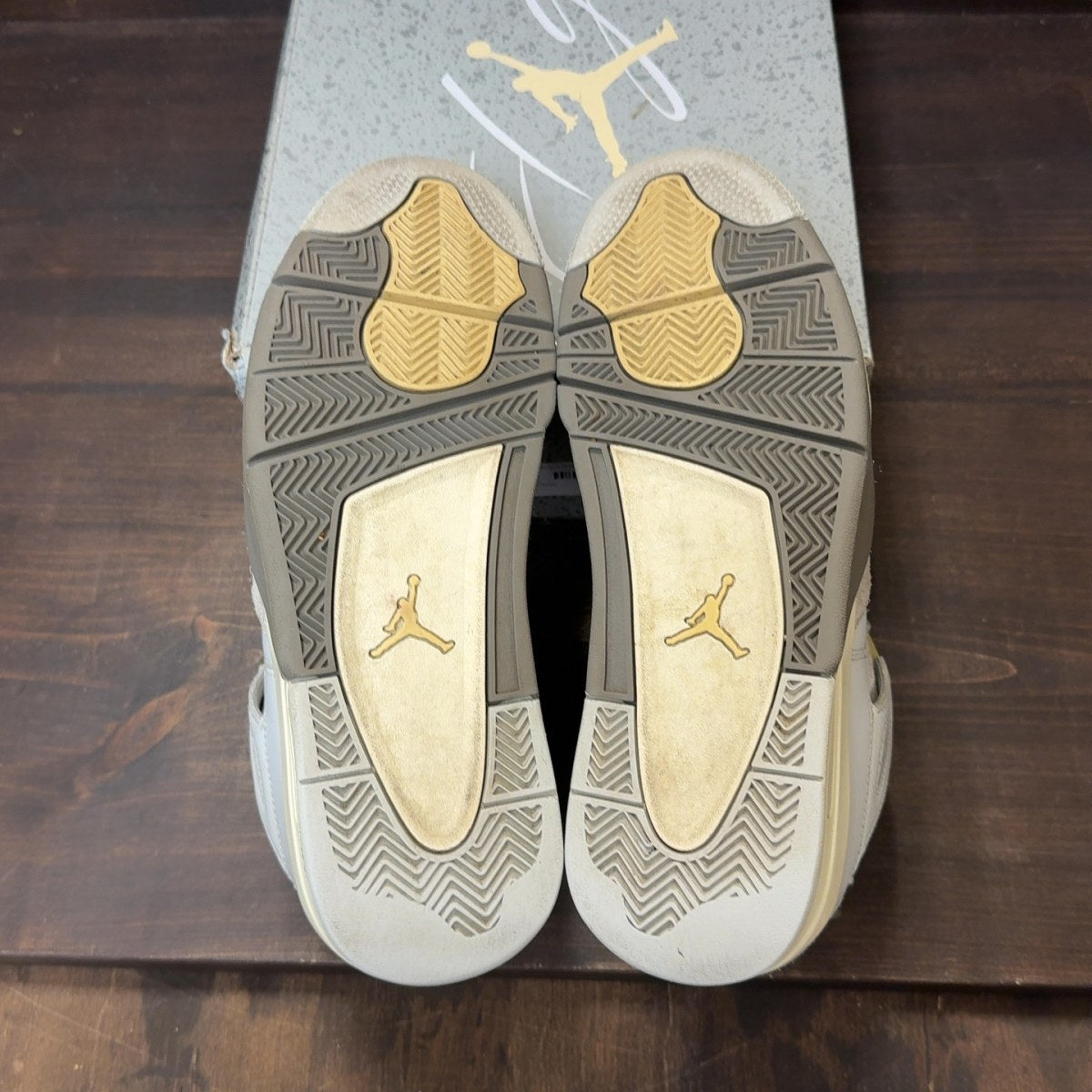 Jordan 4 Retro SE Craft Photon Dust - Image 8