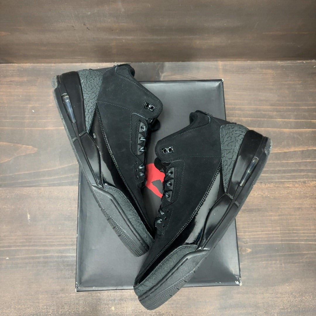 Jordan 3 Retro Black Cat (2025) - Image 2