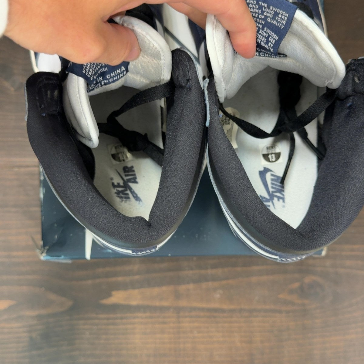 Jordan 1 Retro High OG Midnight Navy - Image 6