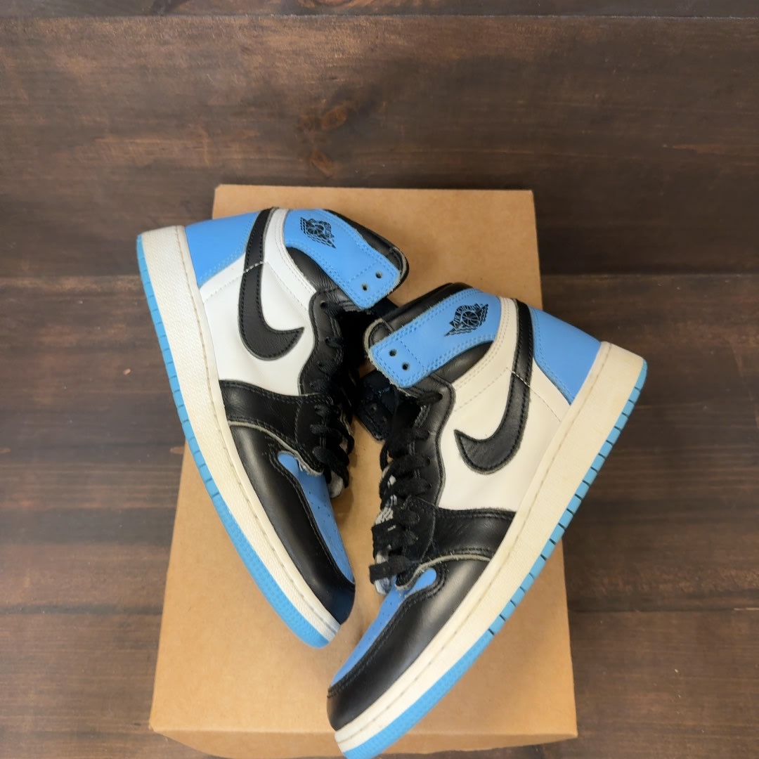 Jordan 1 Retro High OG UNC Toe (GS) Size 6Y (Pre-Owned) - Image 2