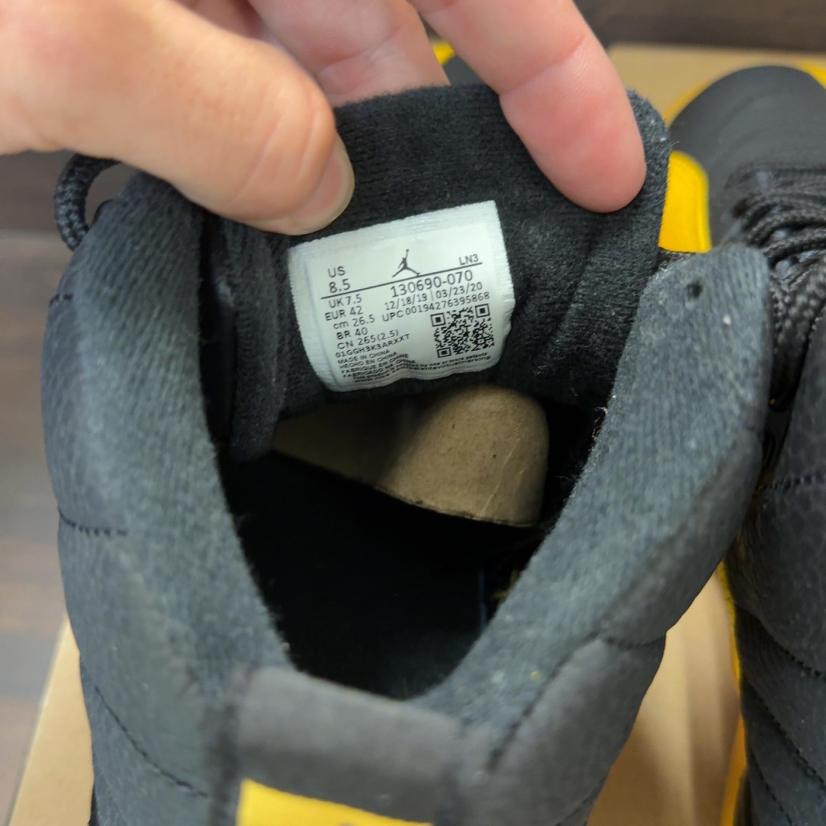 Jordan 12 Retro Black University Gold - Image 7