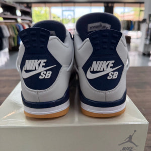 Jordan 4 Retro SB Navy Size 10 (Pre-Owned)