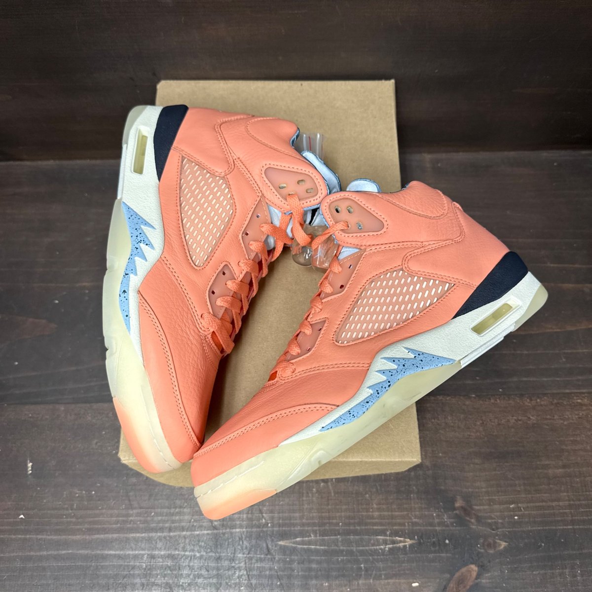 Jordan 5 Retro DJ Khaled We The Best Crimson Bliss Size 9 - tag
