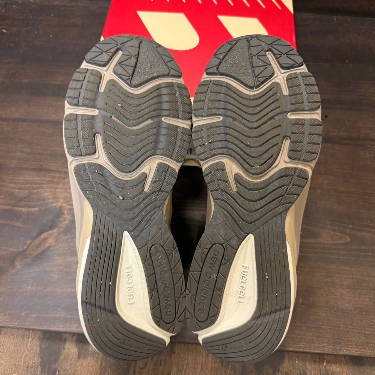 New Balance 990v6 MiUSA Driftwood Timberwolf - Image 5