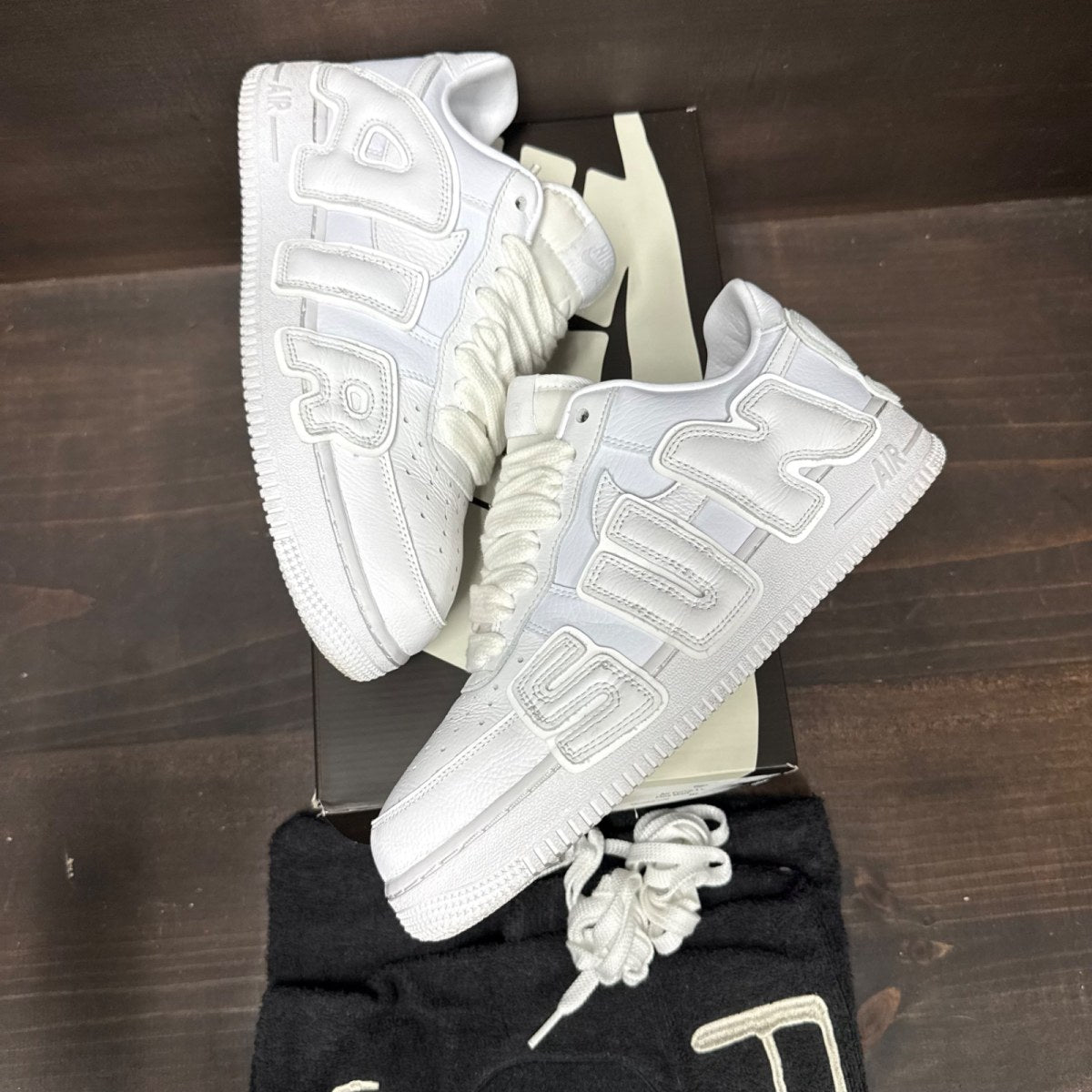 Nike Air Force 1 Low Cactus Plant Flea Market White (2024) - Image 4