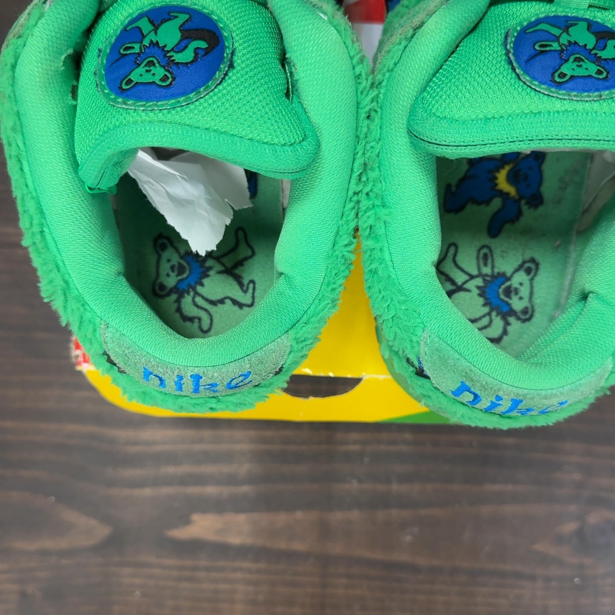 Nike SB Dunk Low Grateful Dead Bears Green Size 8.5 (Pre-Owned) - Image 6