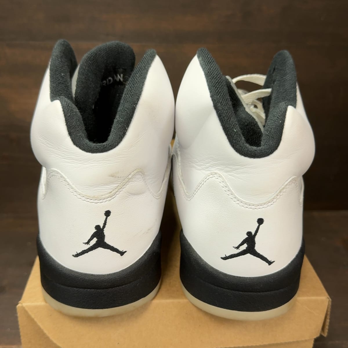 Jordan 5 Retro Reverse Metallic Size 13 (Pre-Owned) - aux