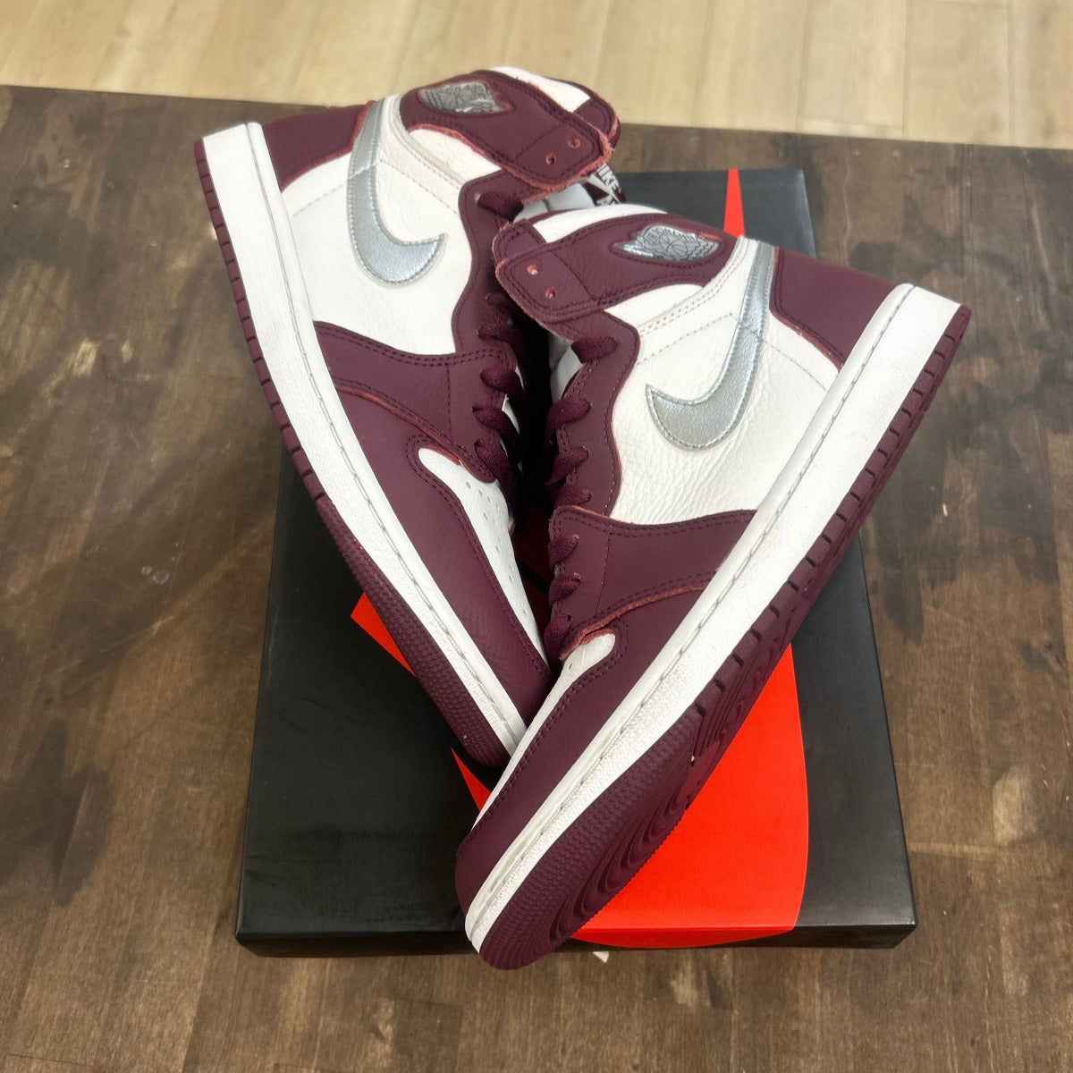 Jordan 1 Retro High OG Bordeaux - Image 1