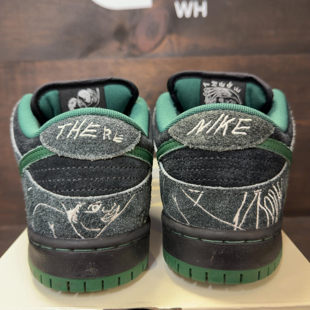 Nike SB Dunk Low There Skateboards - Image 4
