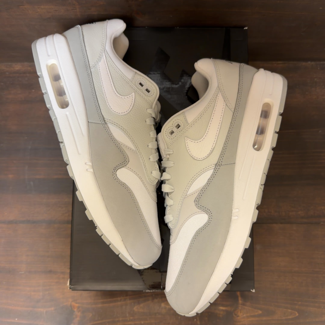 Nike Air Max 1 '87 LX Light Smoke Grey (Women's) Size 12.5W (Pre-Owned)