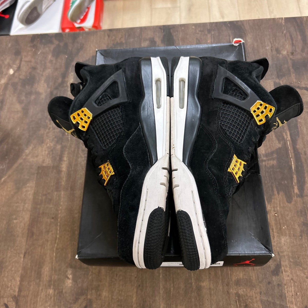 Jordan 4 Retro Royalty - Image 3