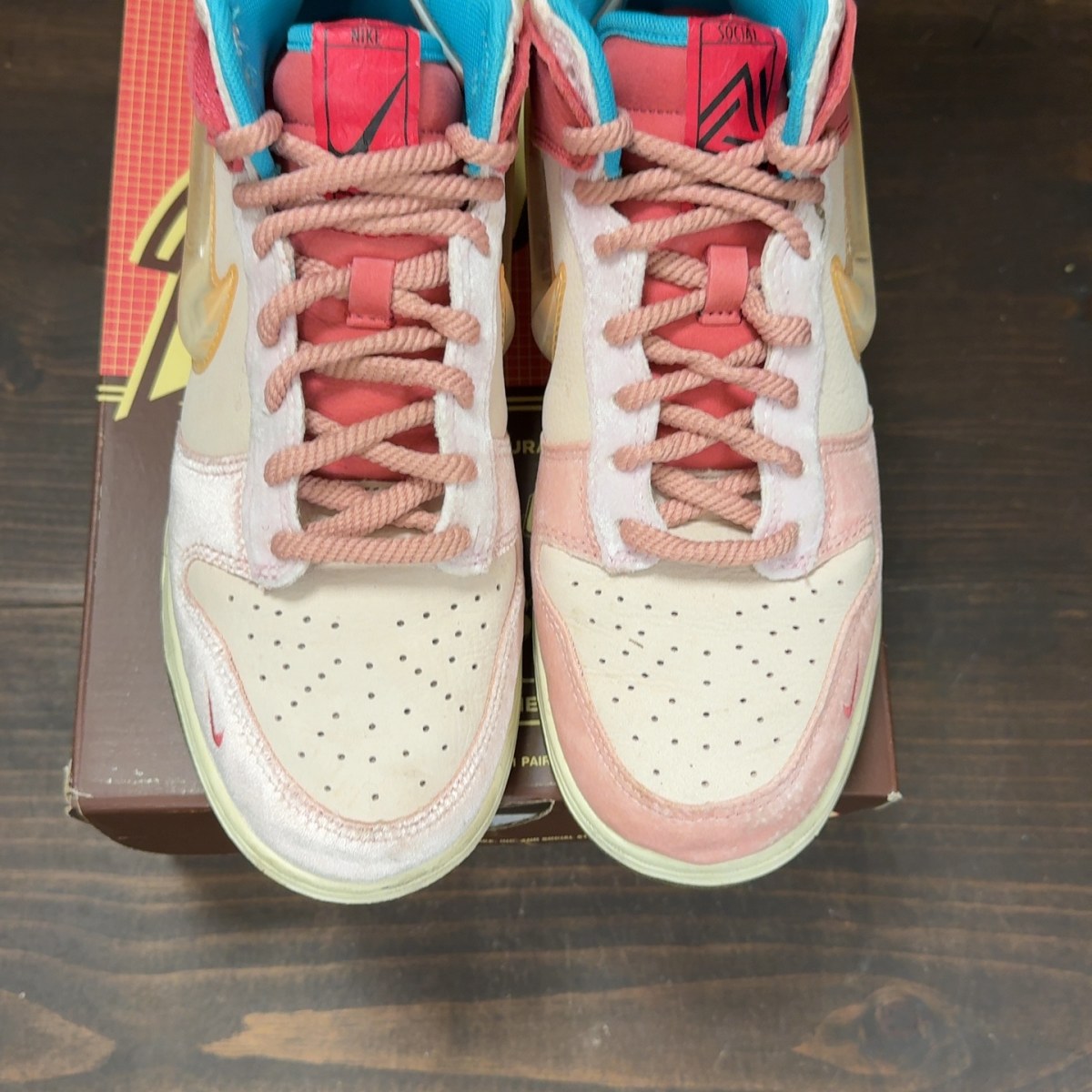 Nike Dunk Mid Social Status Free Lunch Strawberry Milk - Image 3