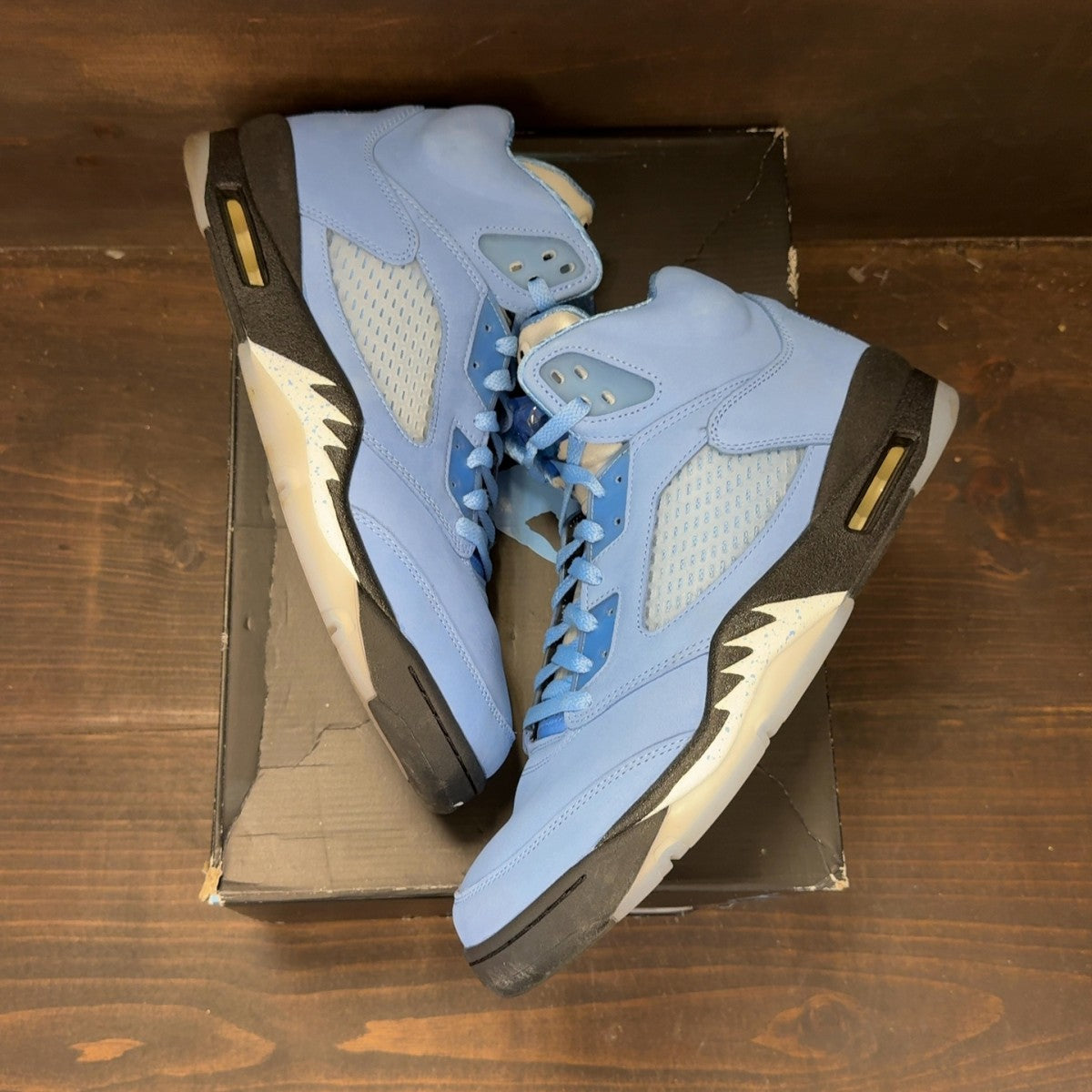 Jordan 5 Retro UNC University Blue - Image 2