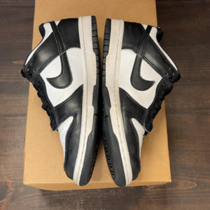 Nike Dunk Low Retro White Black Panda (GS) Size 6.5Y (Pre-Owned) - Image 4