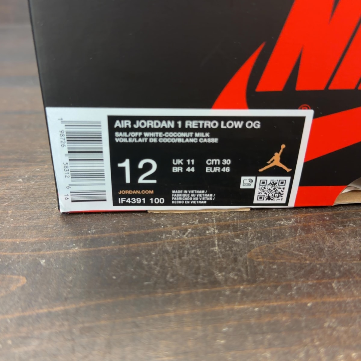 Jordan 1 Retro Low OG Rabbit Floral Swoosh - Image 8