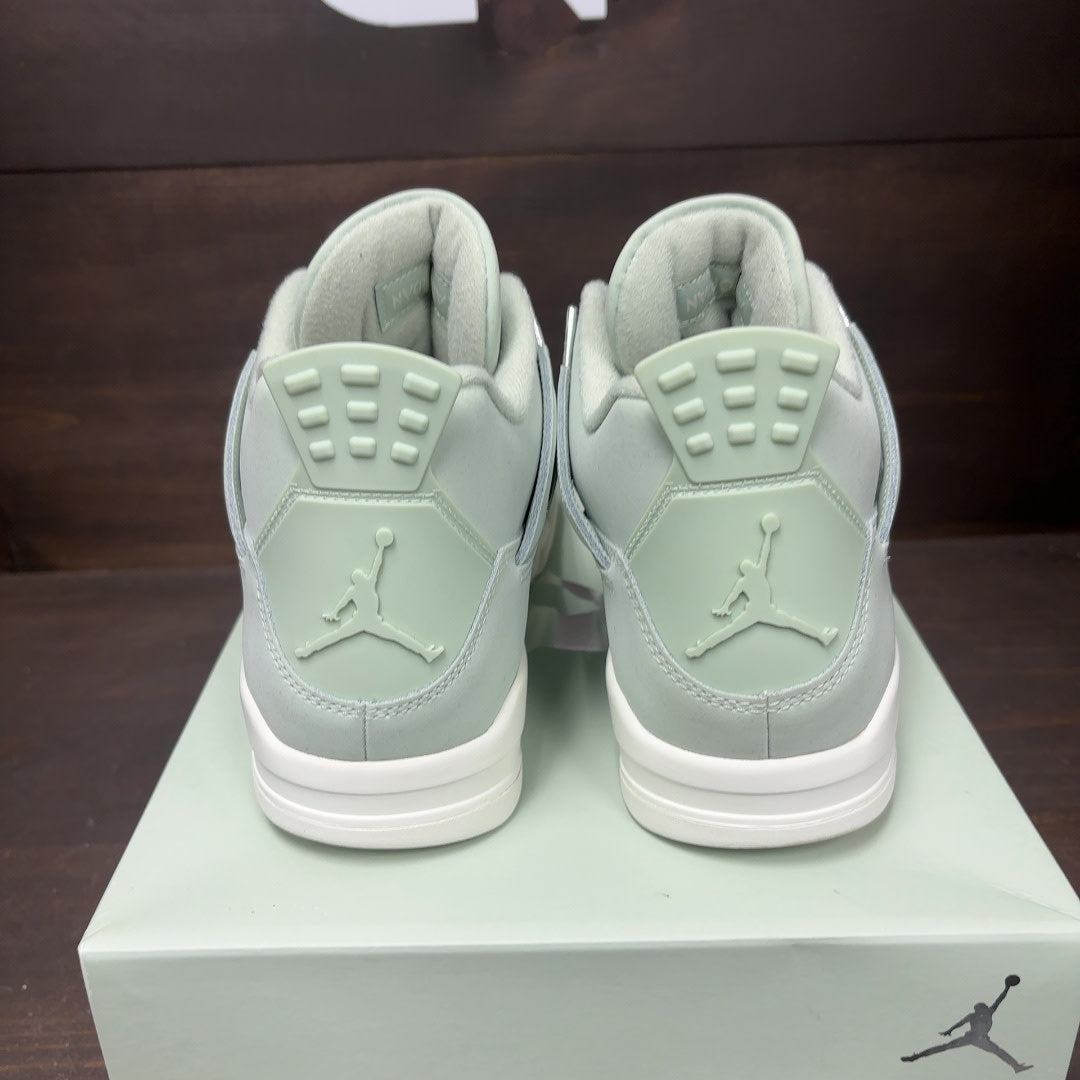 Jordan 4 Retro Seafoam Sail (Women's) Size 12W (Pre-Owned)
