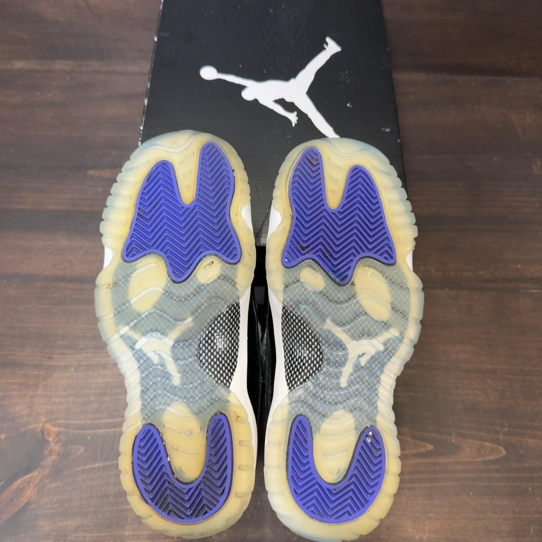 Jordan 11 Retro Concord (2018) (GS) Size 4.5Y (Pre-Owned) - Image 6