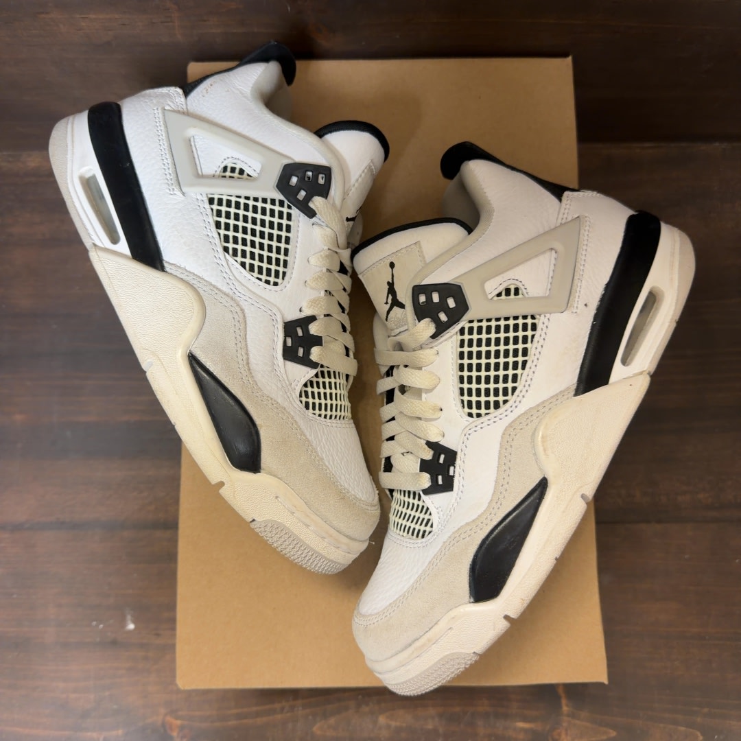 Jordan 4 Retro Military Black (GS) Size 5.5Y (Pre-Owned) - Image 2