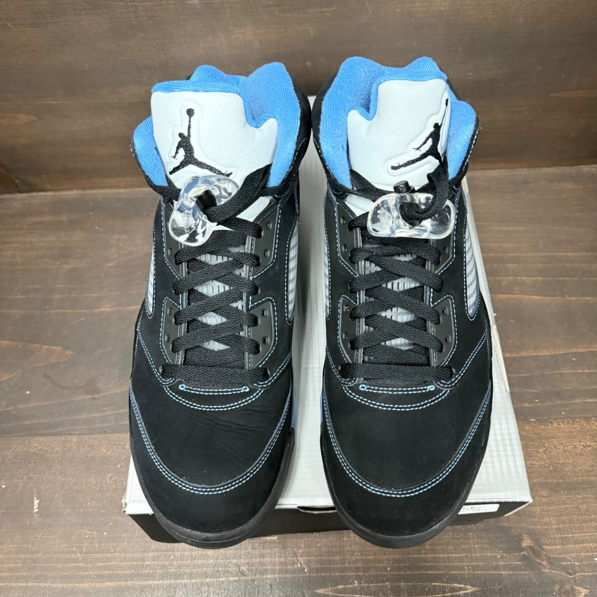 Jordan 5 Retro Black University Blue (2026) - Image 2