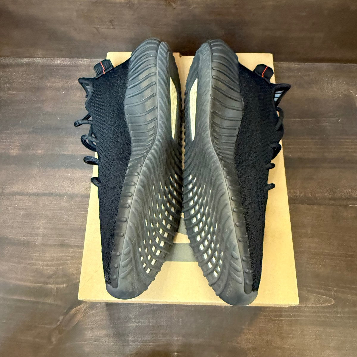 adidas Yeezy Boost 350 V2 Black Red - Image 3