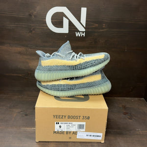 adidas Yeezy Boost 350 V2 Ash Blue Size 9 (Pre-Owned) - front