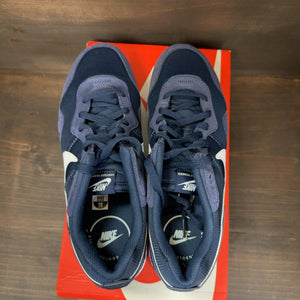 Nike Venture Runner Midnight Navy Size 10 (Pre-Owned)