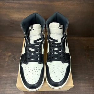 Jordan 1 Retro High Dark Mocha Size 10 (Pre-Owned) - Image 3