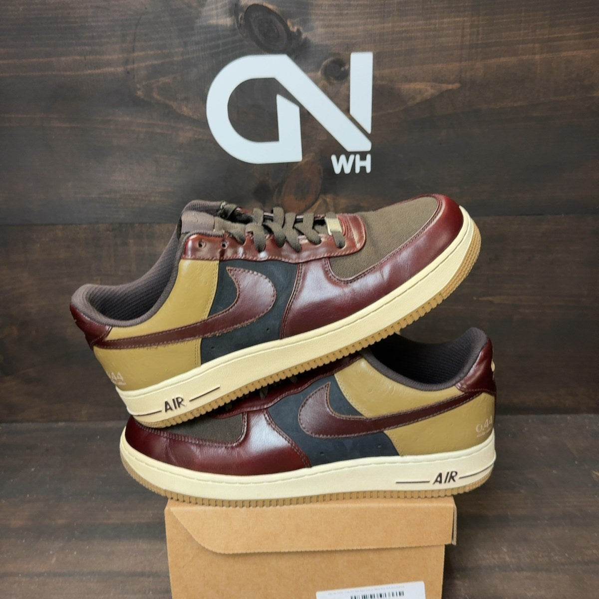 Nike Air Force 1 Low DJ Clark Kent East vs. West Size 11.5 (Pre-Owned) - Image 1