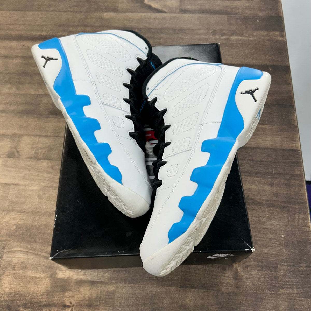 Jordan 9 Retro Powder Blue (2024) - Image 1