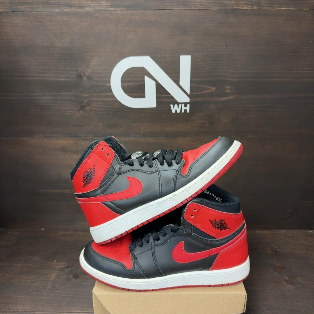 Jordan 1 Retro Bred Banned (2016) (GS) Size 7Y (Pre-Owned) - Image 1